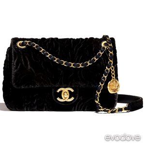 SOLD Classic Flap 2021 Cruse Collection Black & Gold Velvet Bag